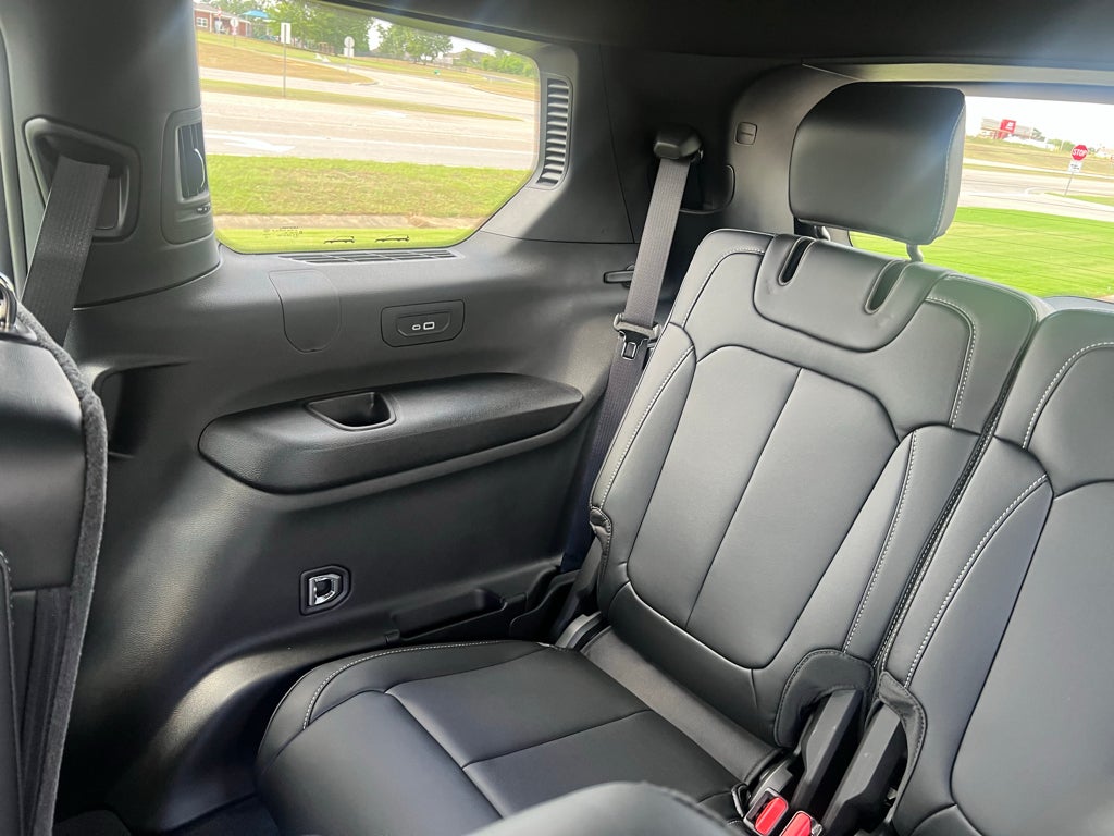 2027 Jeep Grand Cherokee L Limited