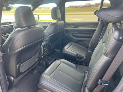 2027 Jeep Grand Cherokee L Limited