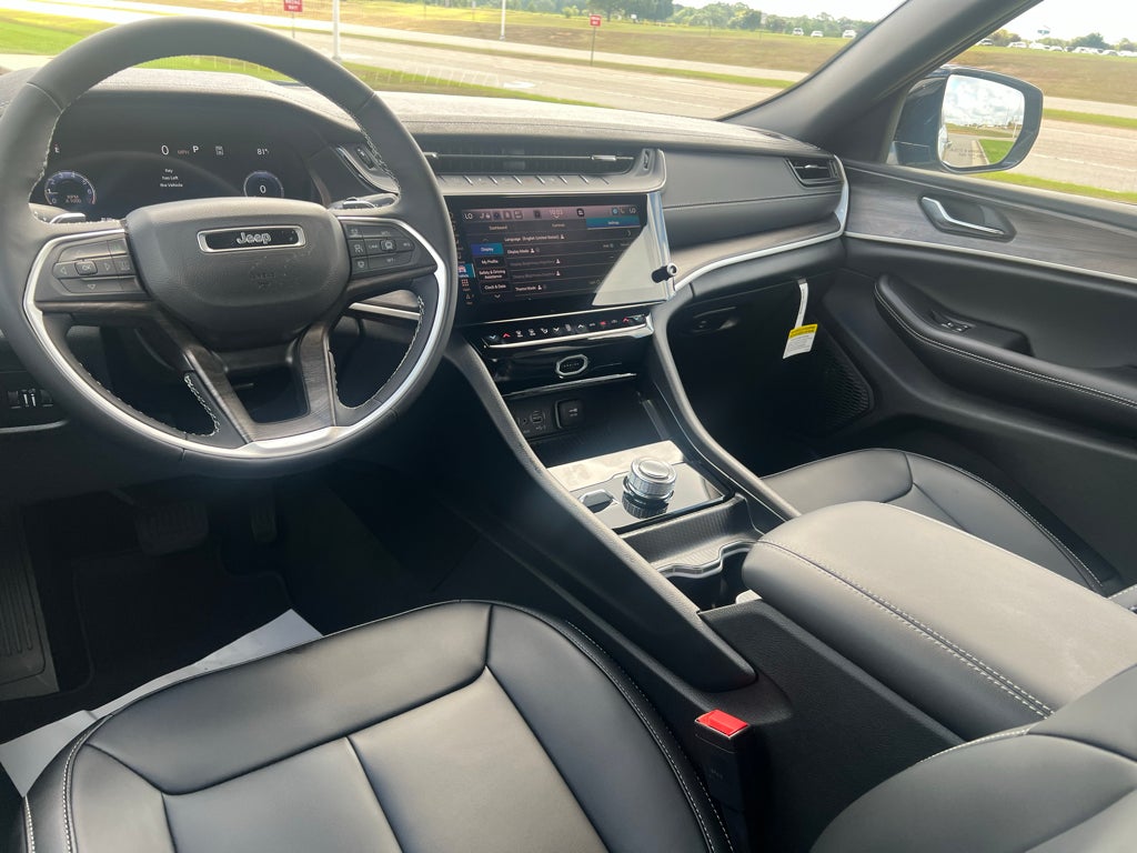 2027 Jeep Grand Cherokee L Limited