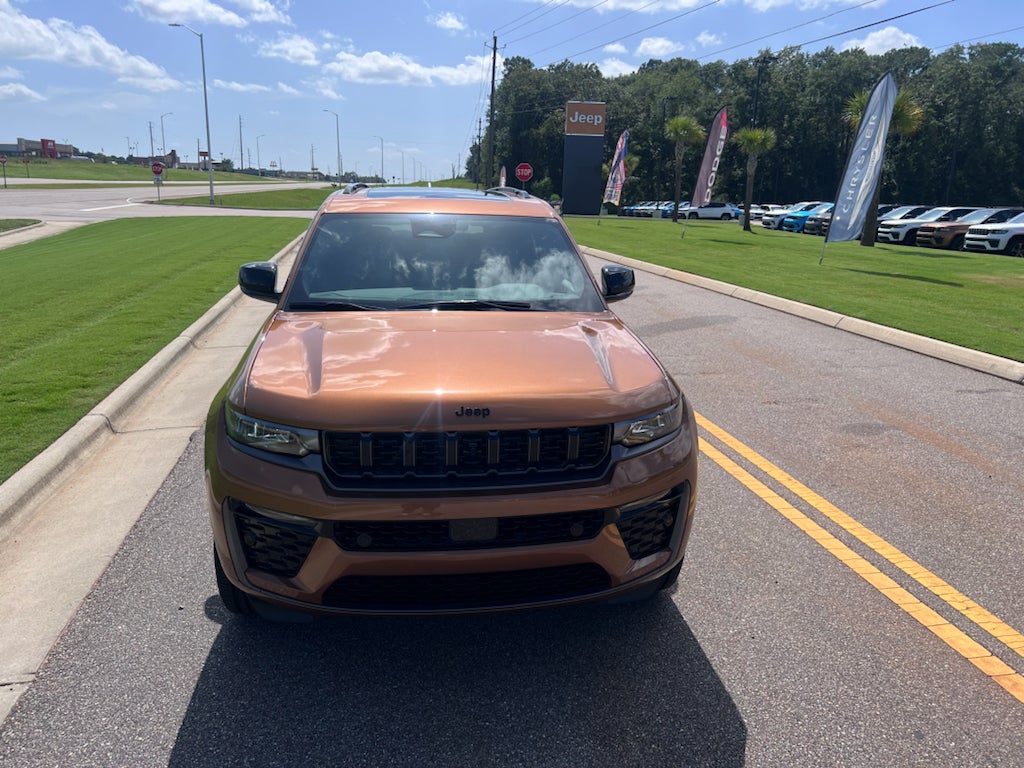 2026 Jeep Grand Cherokee L GRAND CHEROKEE L LIMITED RESERVE 4X4