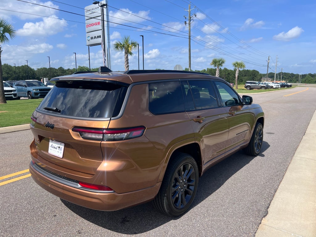2026 Jeep Grand Cherokee L GRAND CHEROKEE L LIMITED RESERVE 4X4