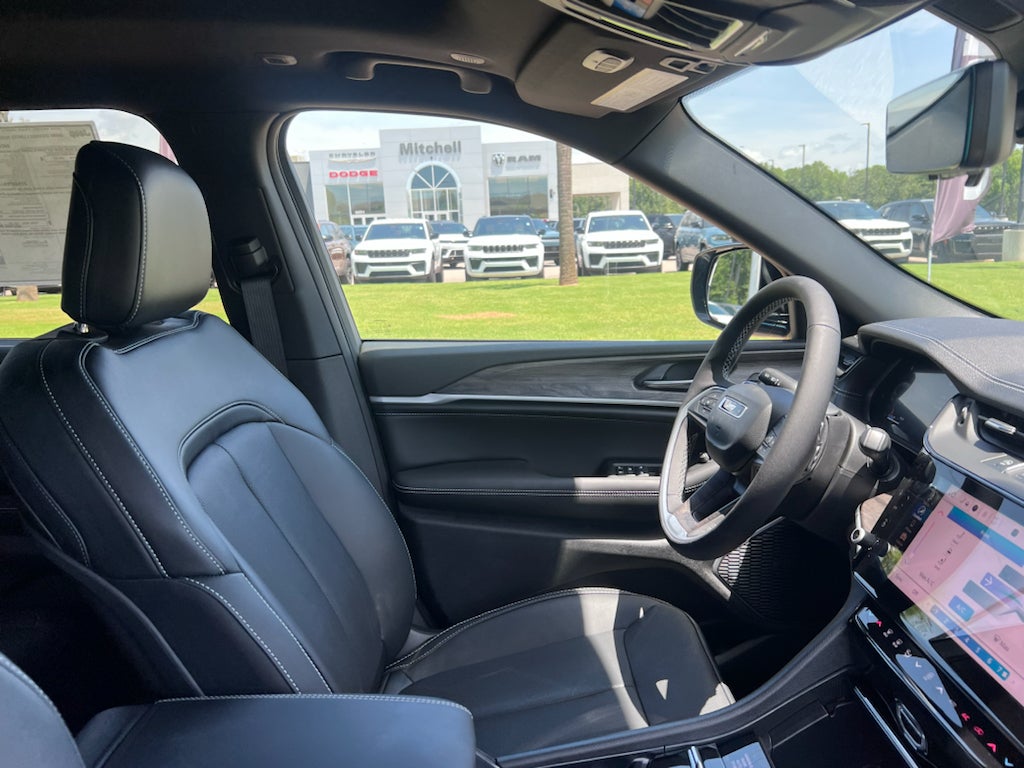 2026 Jeep Grand Cherokee L GRAND CHEROKEE L LIMITED RESERVE 4X4