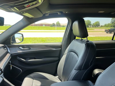 2026 Jeep Grand Cherokee L GRAND CHEROKEE L LIMITED RESERVE 4X4