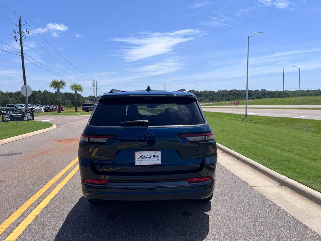 2026 Jeep Grand Cherokee L GRAND CHEROKEE L LIMITED RESERVE 4X4