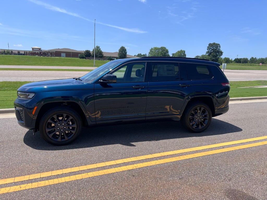 2026 Jeep Grand Cherokee L GRAND CHEROKEE L LIMITED RESERVE 4X4
