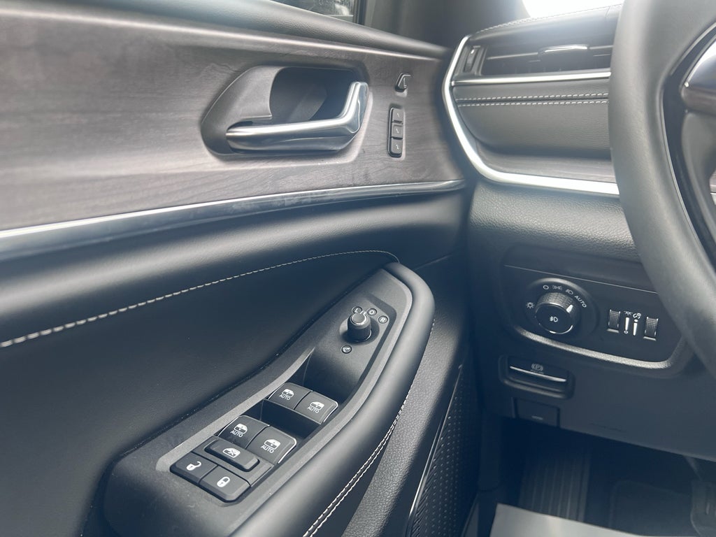 2025 Jeep Grand Cherokee L Overland 4x4