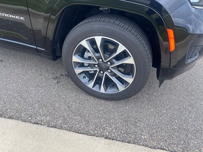 2025 Jeep Grand Cherokee L Overland 4x4
