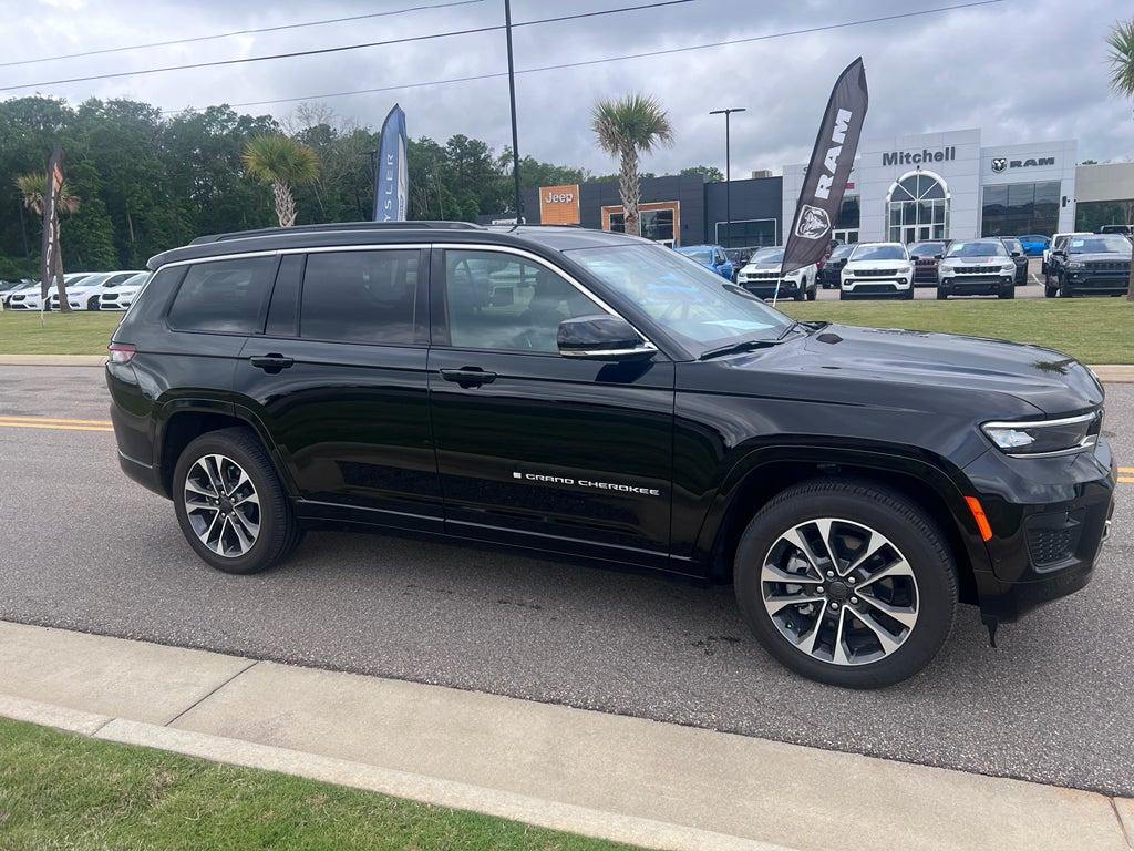 2025 Jeep Grand Cherokee L Overland 4x4