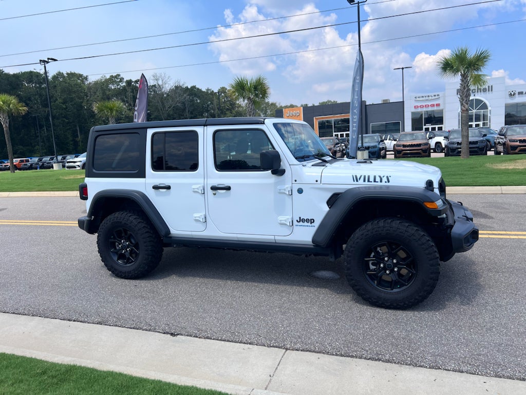 2025 Jeep Wrangler 4xe Willys 4xe