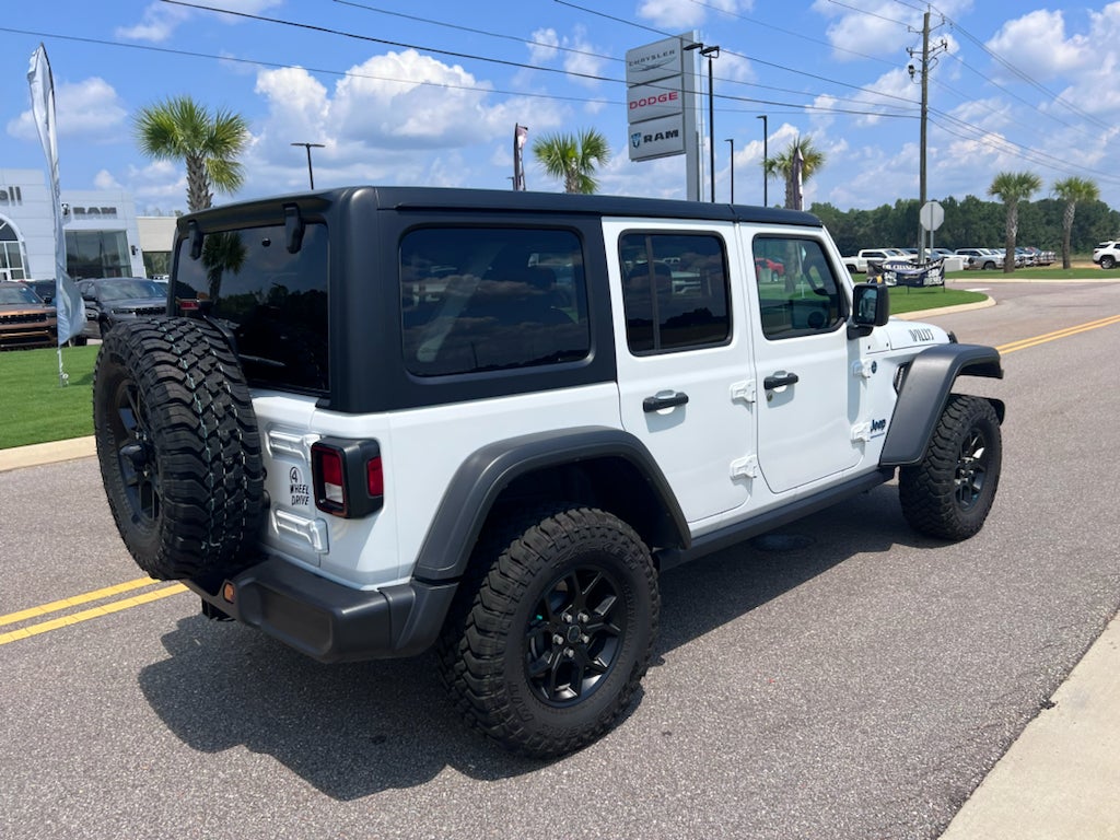 2025 Jeep Wrangler 4xe Willys 4xe