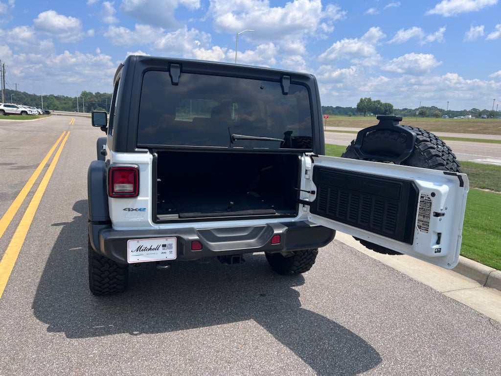 2025 Jeep Wrangler 4xe Willys 4xe