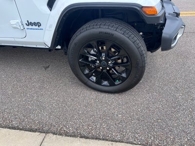 2025 Jeep Wrangler 4xe Sahara 4xe