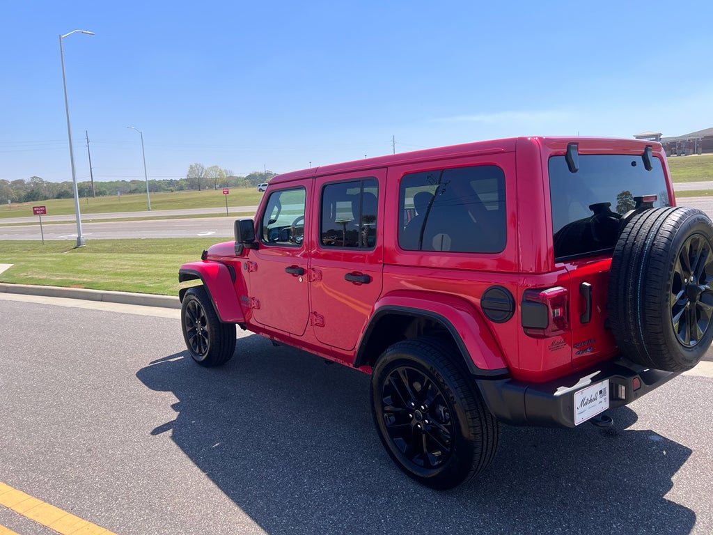 2025 Jeep Wrangler 4xe Sahara 4xe