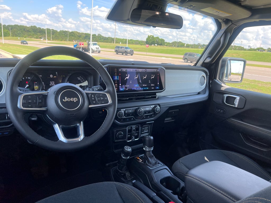 2025 Jeep Wrangler 4xe Sahara
