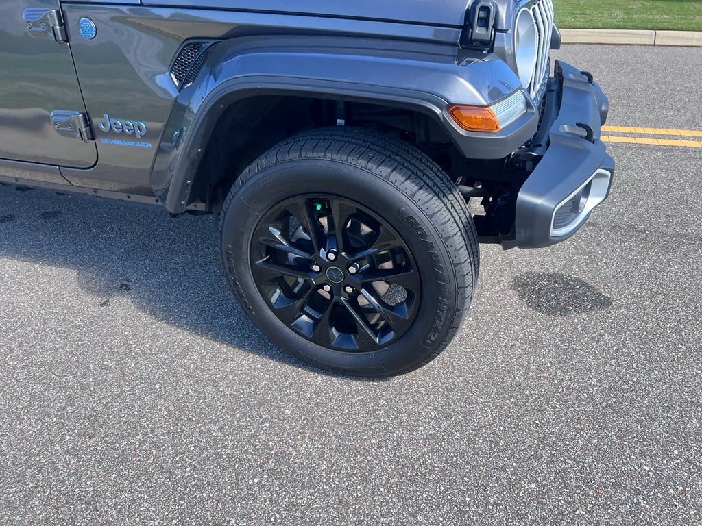 2025 Jeep Wrangler 4xe Sahara 4xe