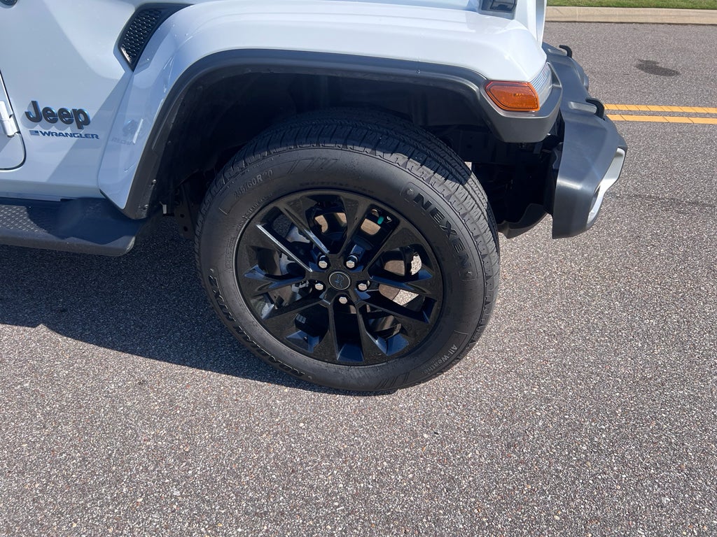 2025 Jeep Wrangler 4xe Sahara