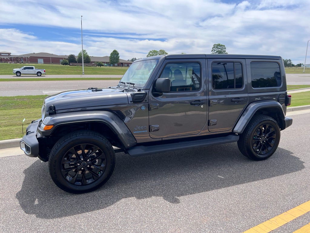 2025 Jeep Wrangler 4xe Sahara 4xe
