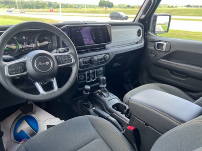 2025 Jeep Wrangler 4xe Sahara 4xe