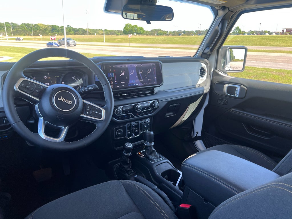 2025 Jeep Wrangler 4xe Sahara 4xe