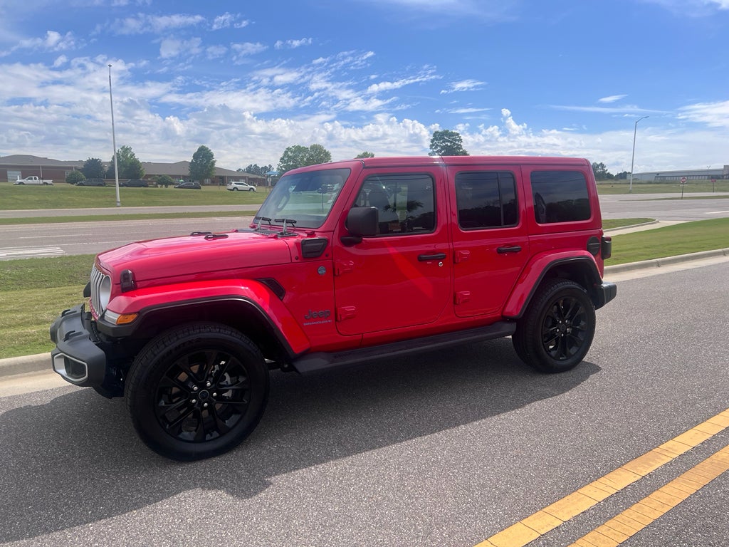 2025 Jeep Wrangler 4xe Sahara 4xe