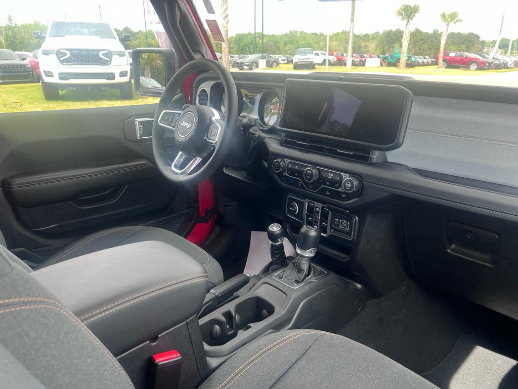 2025 Jeep Wrangler 4xe Sahara 4xe