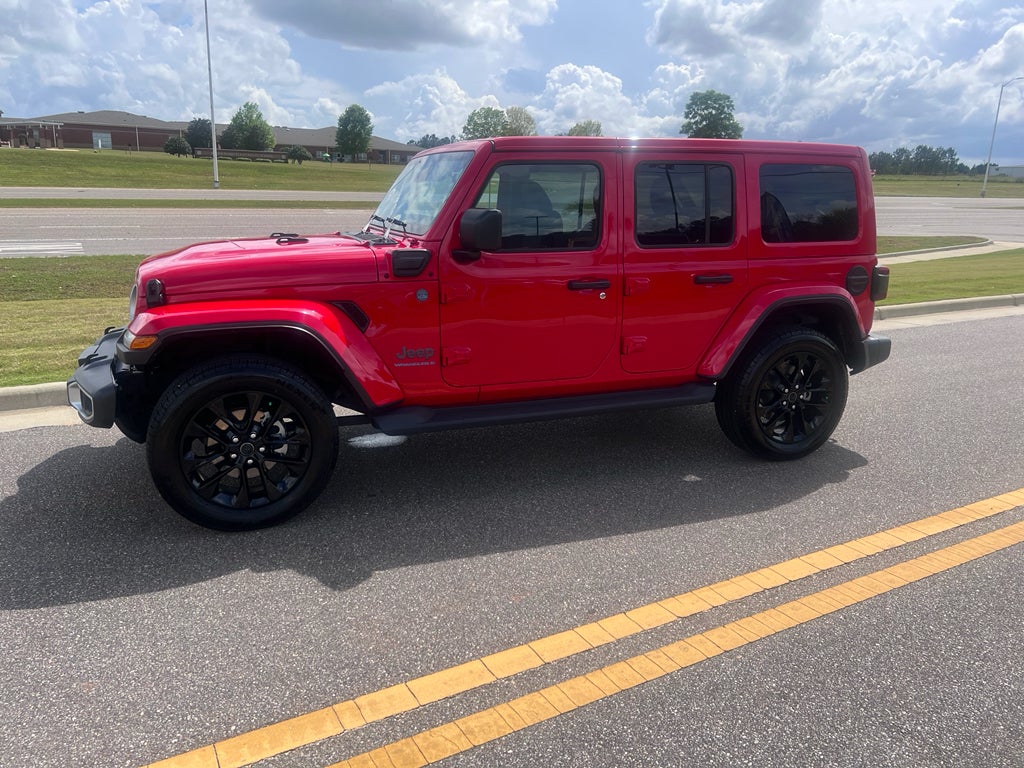 2025 Jeep Wrangler 4xe Sahara 4xe