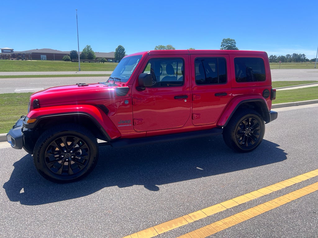 2025 Jeep Wrangler 4xe Sahara 4xe
