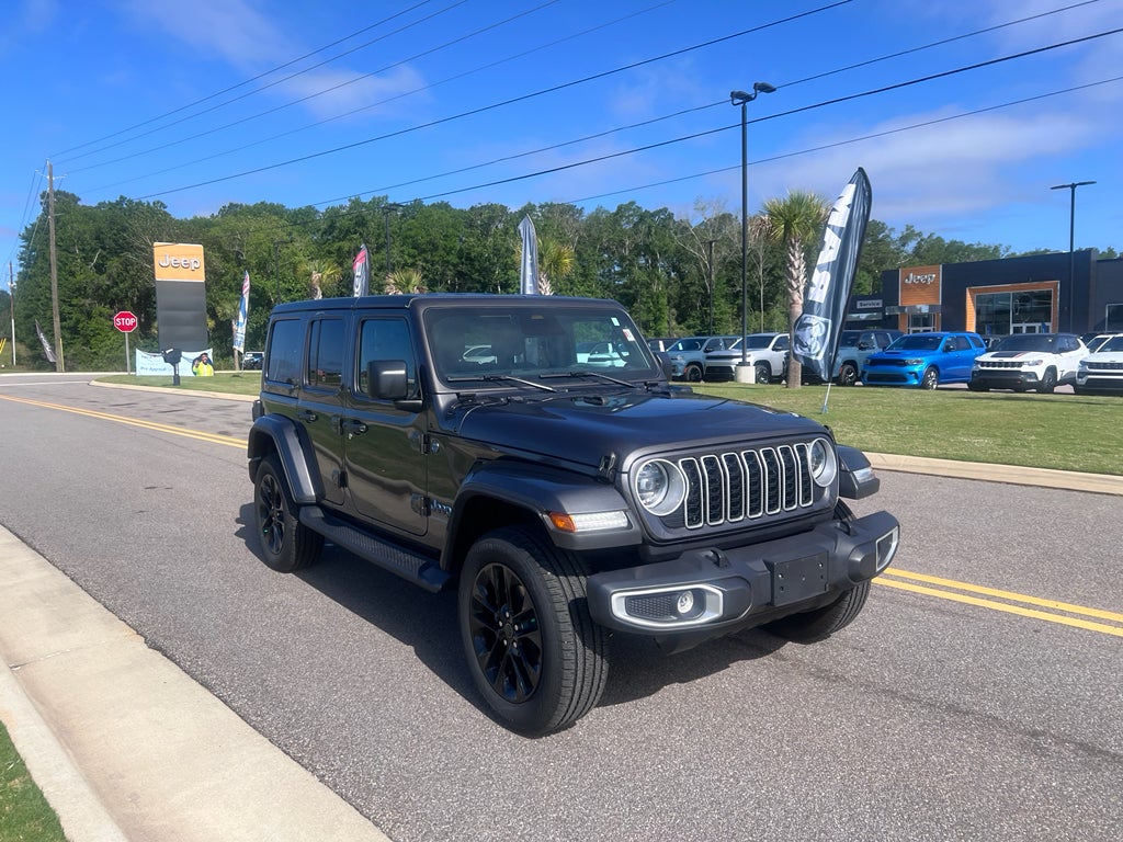 2025 Jeep Wrangler 4xe Sahara