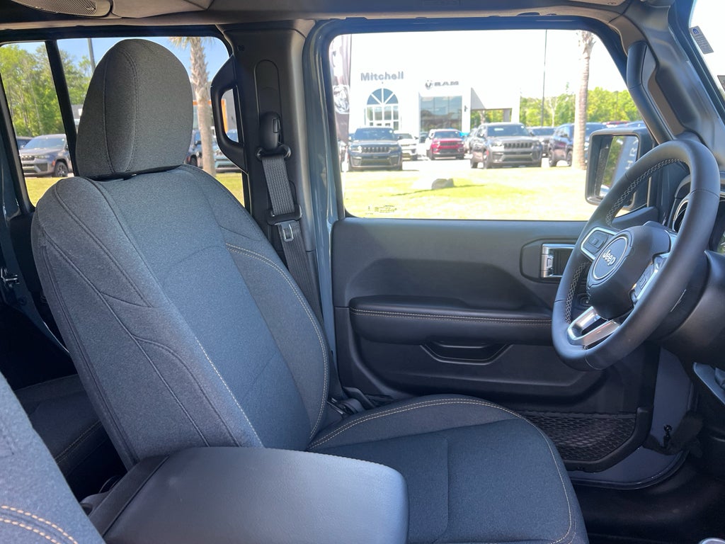 2025 Jeep Wrangler 4xe Sahara 4xe