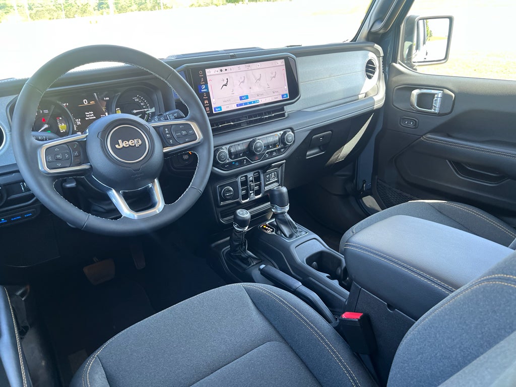 2025 Jeep Wrangler 4xe Sahara 4xe