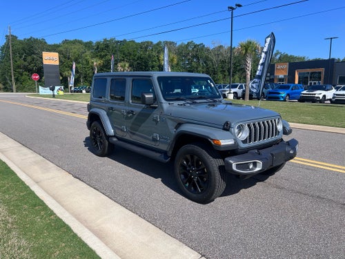 2025 Jeep Wrangler 4xe Sahara