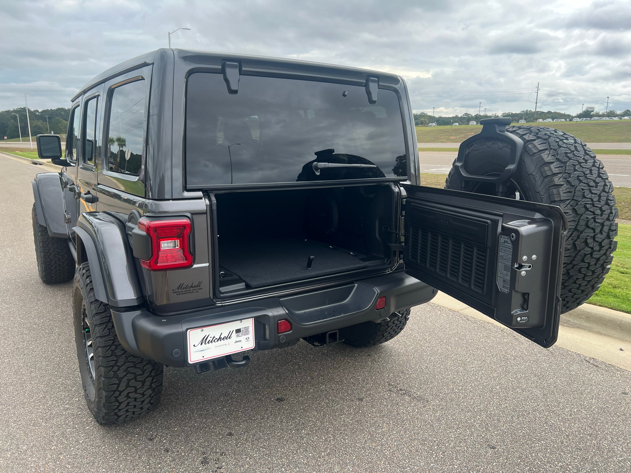 2027 Jeep Wrangler WRANGLER 4-DOOR MOAB
