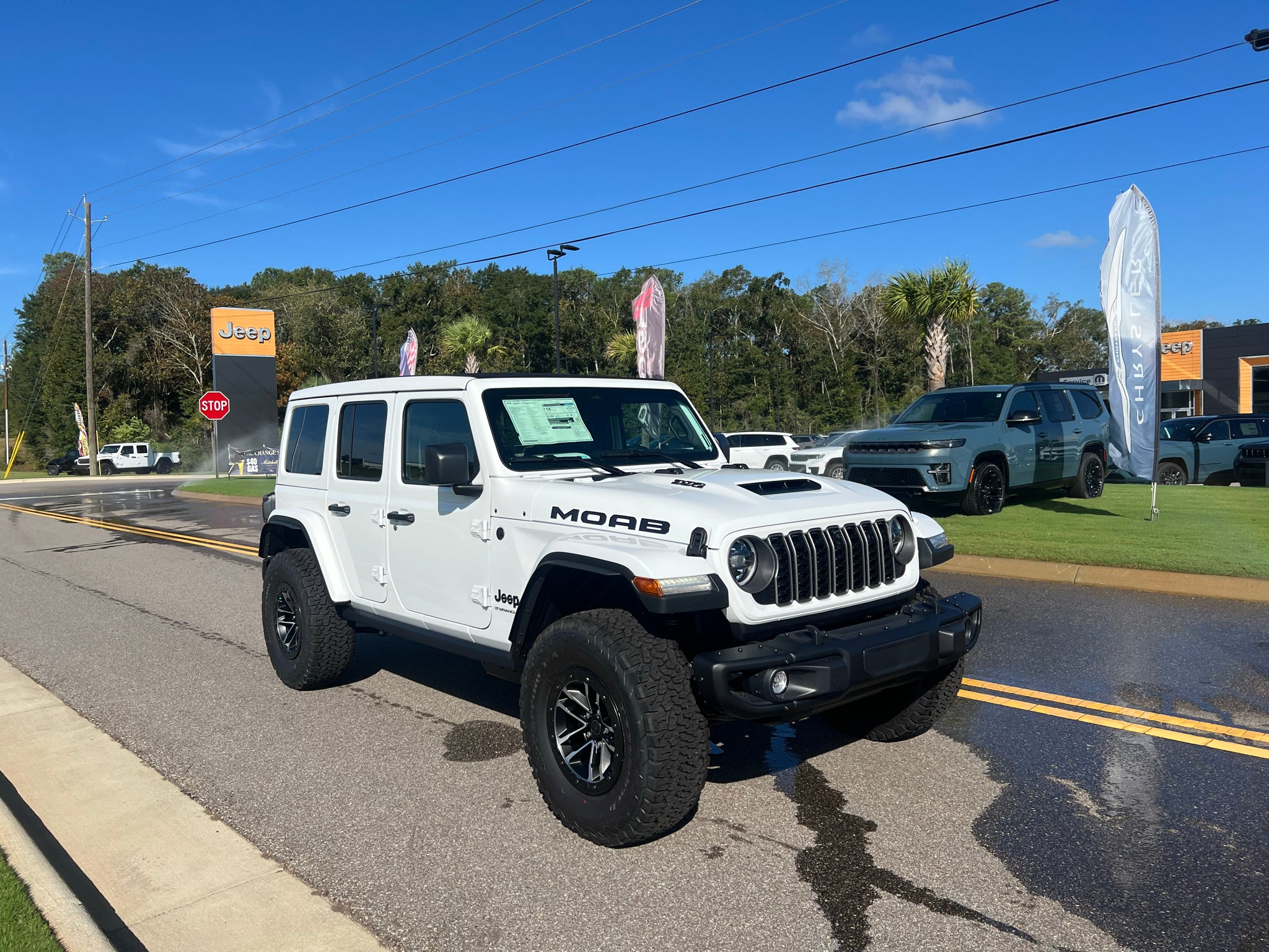 2027 Jeep Wrangler WRANGLER 4-DOOR MOAB