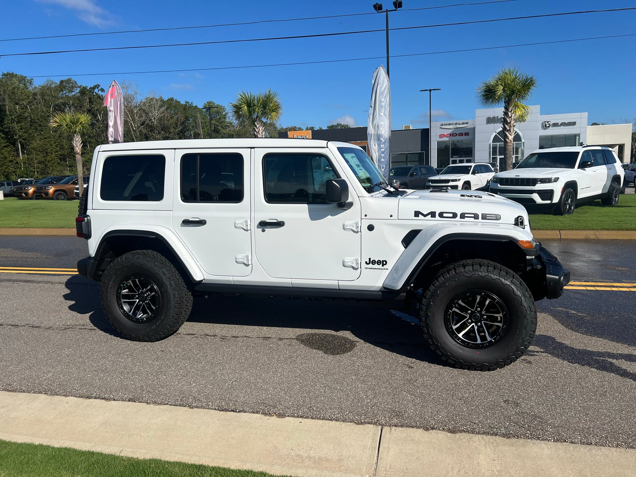 2027 Jeep Wrangler WRANGLER 4-DOOR MOAB