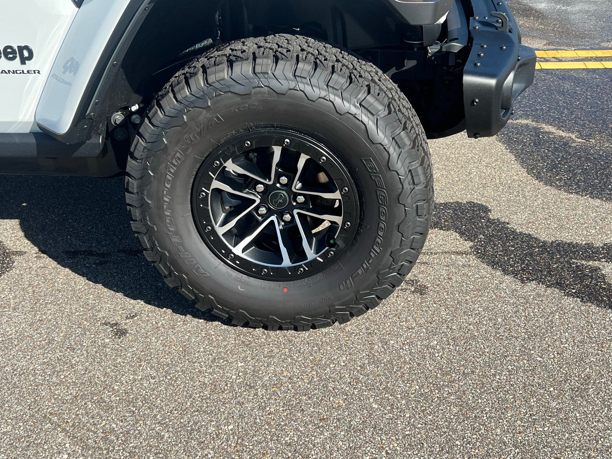 2027 Jeep Wrangler WRANGLER 4-DOOR MOAB