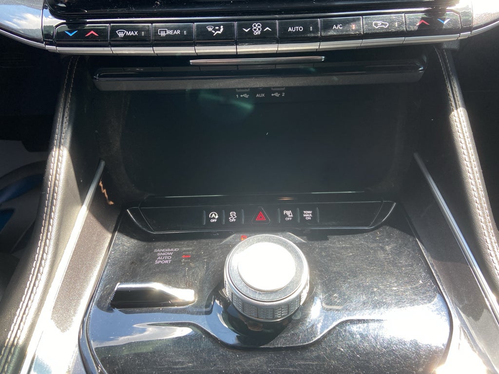 2024 Jeep Wagoneer L Base