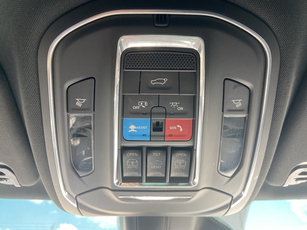 2024 Jeep Wagoneer L Base