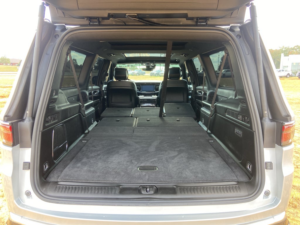 2024 Jeep Wagoneer L Base