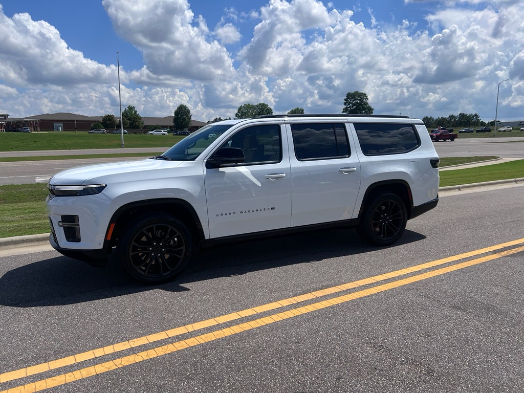 2026 Jeep Grand Wagoneer L Summit Reserve