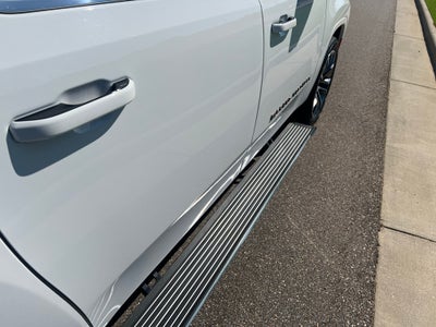 2023 Jeep Grand Wagoneer L Series III 4x4
