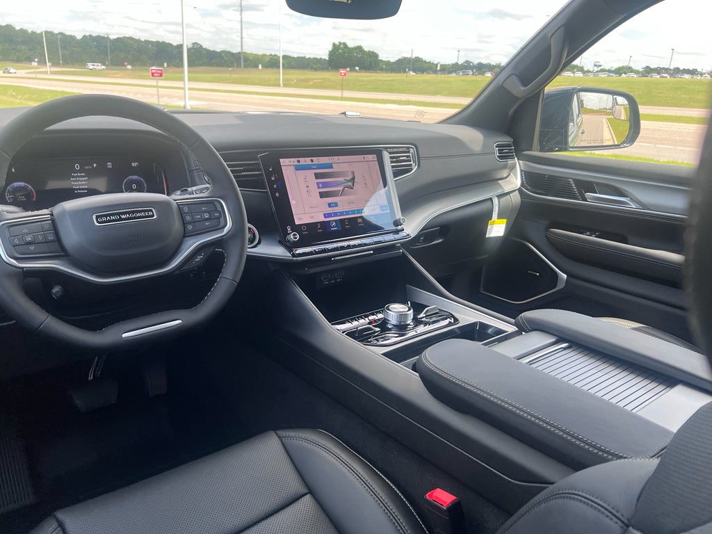 2026 Jeep Grand Wagoneer GRAND WAGONEER UPLAND 4X4