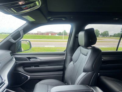 2026 Jeep Grand Wagoneer GRAND WAGONEER UPLAND 4X4