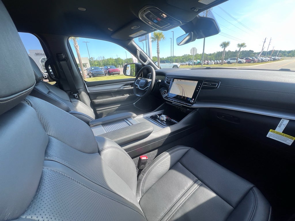 2026 Jeep Grand Wagoneer GRAND WAGONEER LIMITED ALTITUDE 4X4