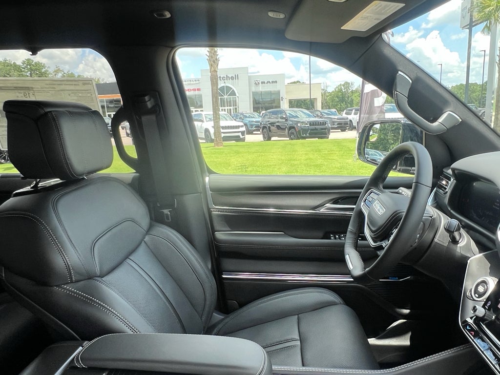 2026 Jeep Grand Wagoneer GRAND WAGONEER SUMMIT OBSIDIAN 4X4