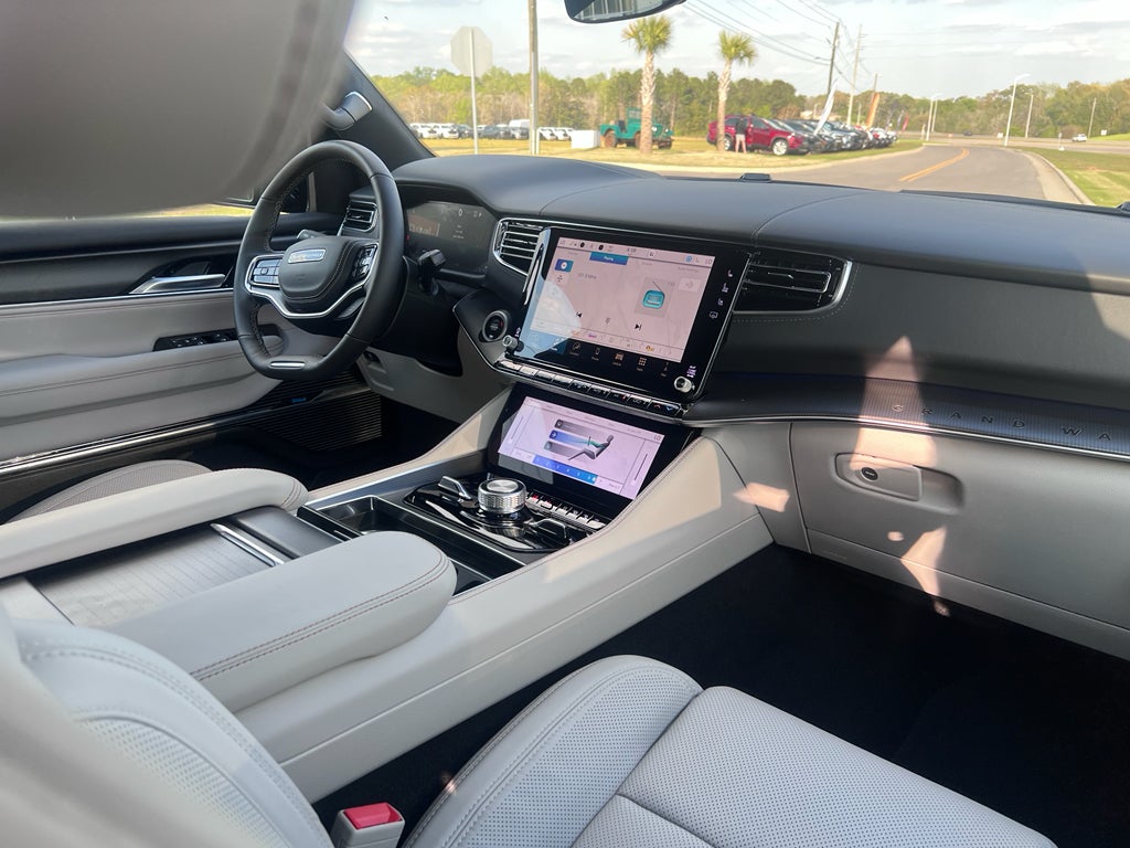 2026 Jeep Grand Wagoneer GRAND WAGONEER SUMMIT OBSIDIAN 4X4