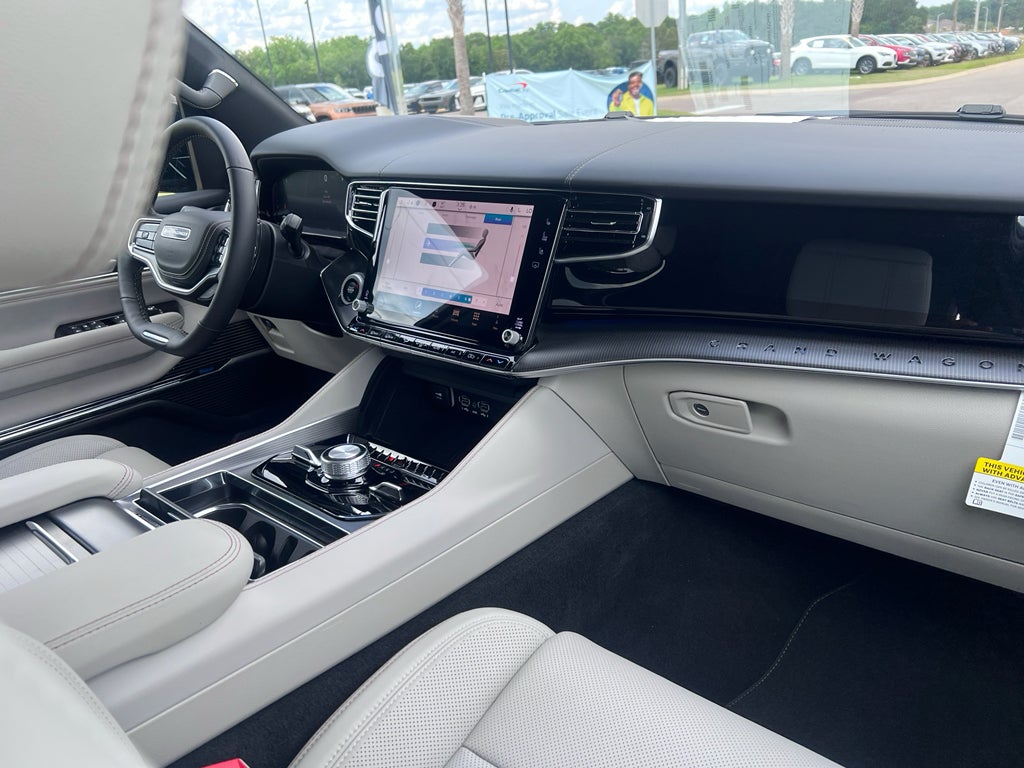 2026 Jeep Grand Wagoneer Summit Obsidian