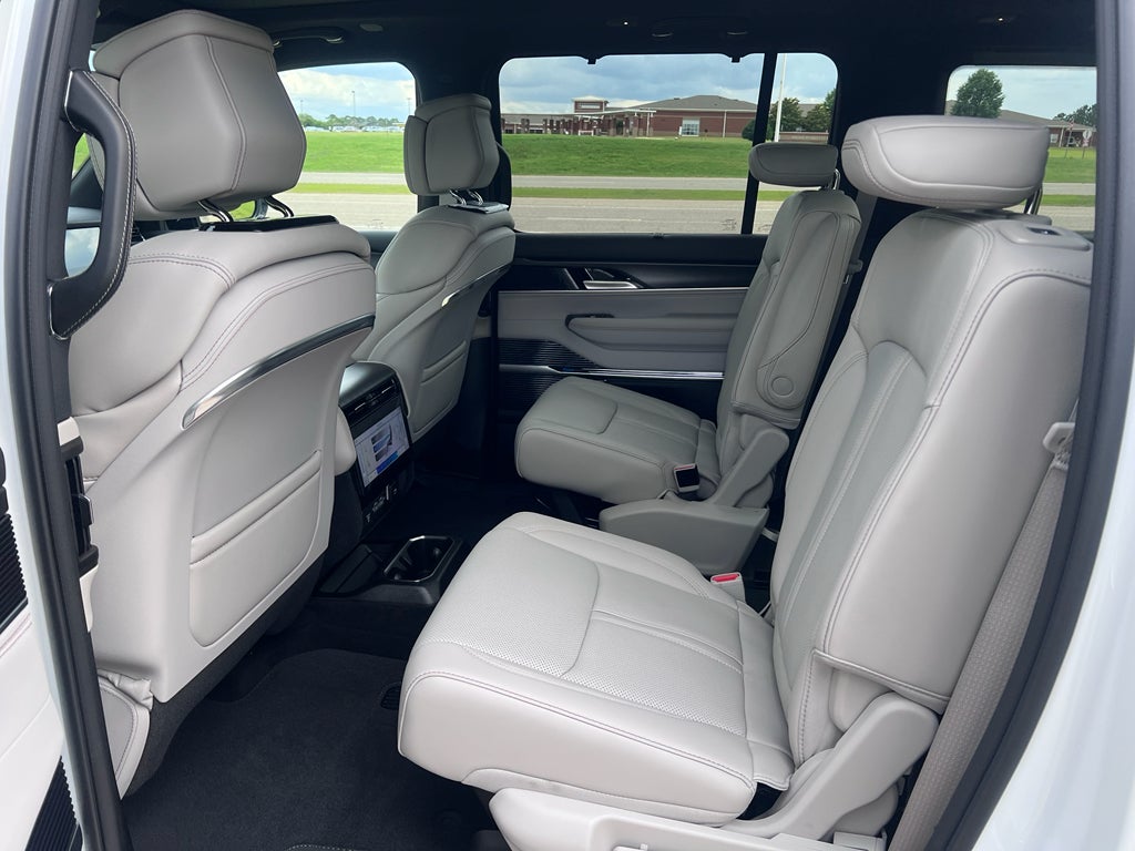 2026 Jeep Grand Wagoneer Summit Obsidian
