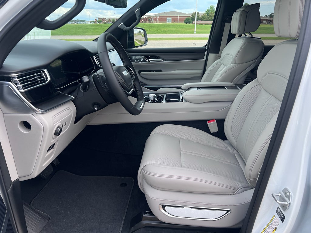 2026 Jeep Grand Wagoneer Summit Obsidian