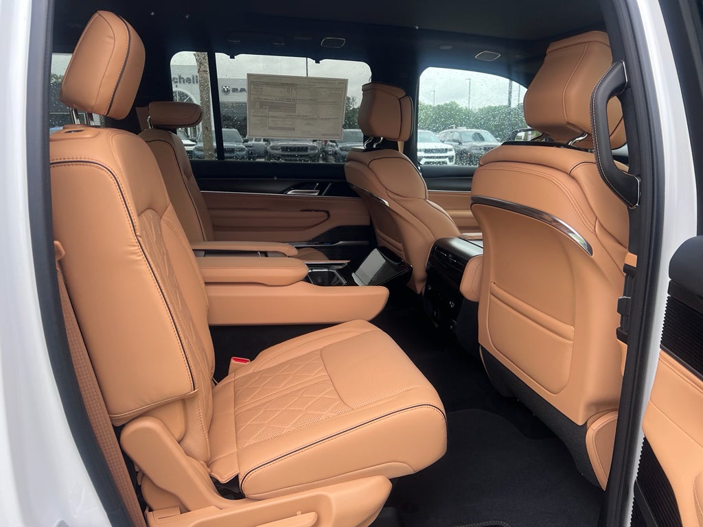 2026 Jeep Grand Wagoneer GRAND WAGONEER SUMMIT RESERVE 4X4