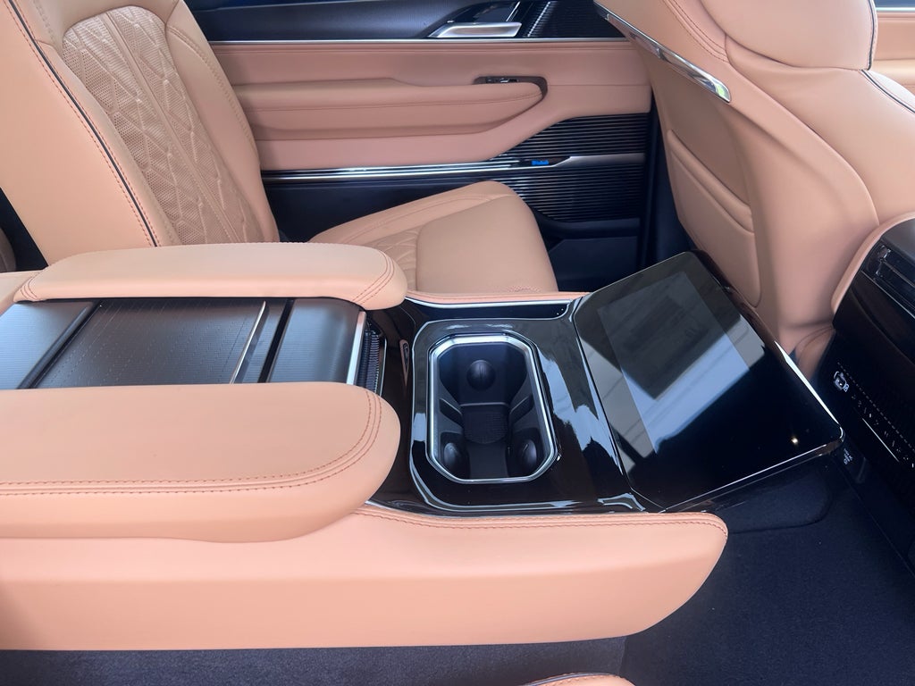 2026 Jeep Grand Wagoneer GRAND WAGONEER SUMMIT RESERVE 4X4